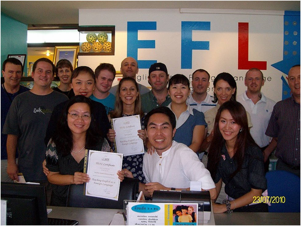 Teachers receiving TEFL certification