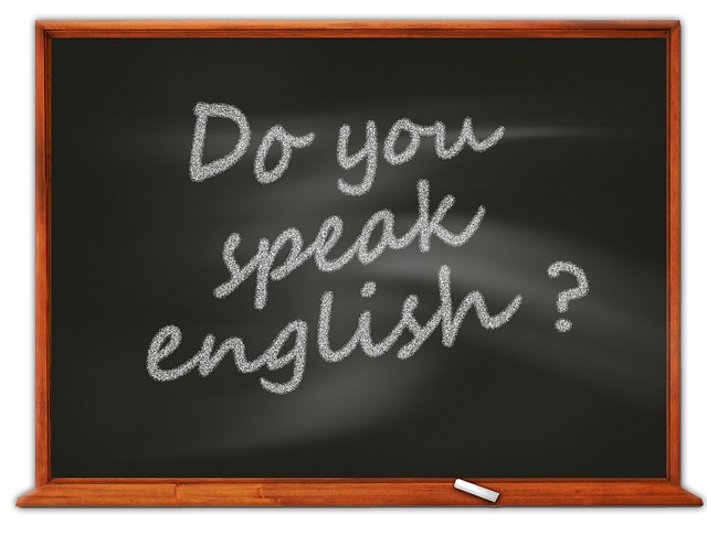 Black chalkboard Do you speak english?