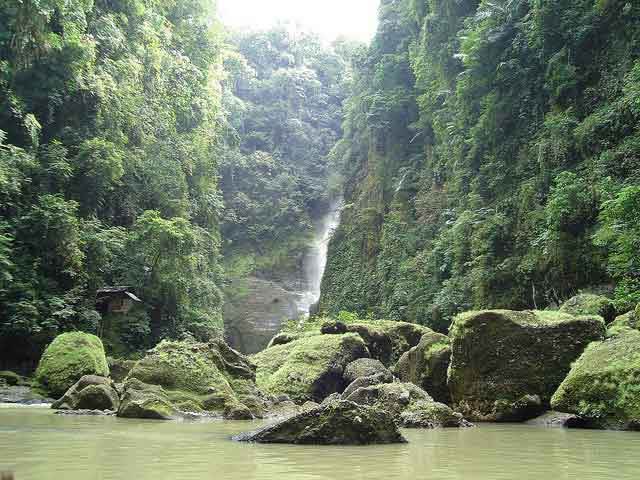 Pagsanjan Falls in Luzon, Phillippines